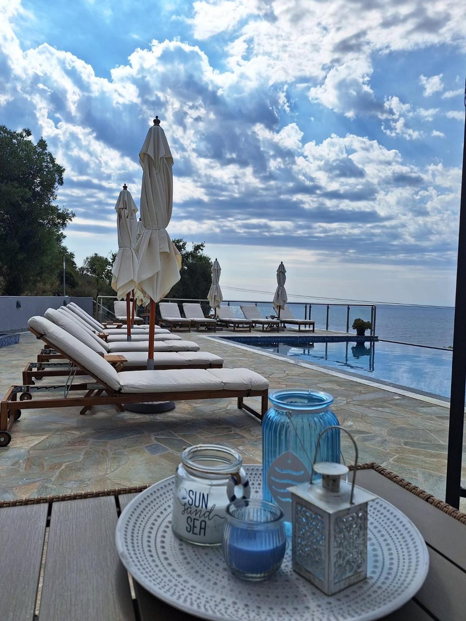 Hotel Sarti Thea Exterior foto